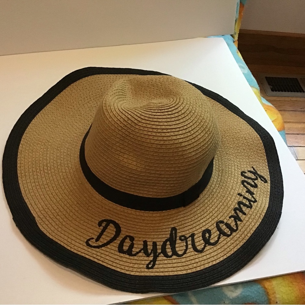 New Daydreaming Sun hat